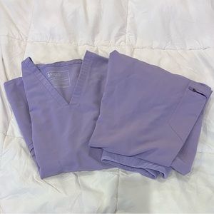 FIGS Lavender Dew size large